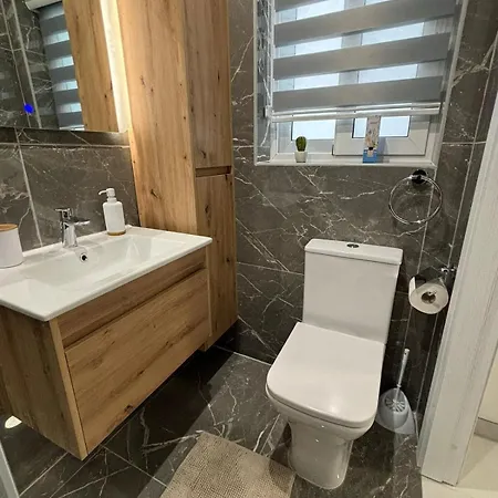 Luxury 3br In Steps From Balluta Bay * Sliema