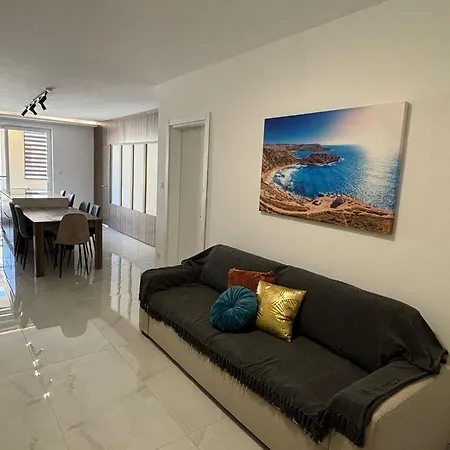 アパート Luxury 3br In Steps From Balluta Bay スリーマ