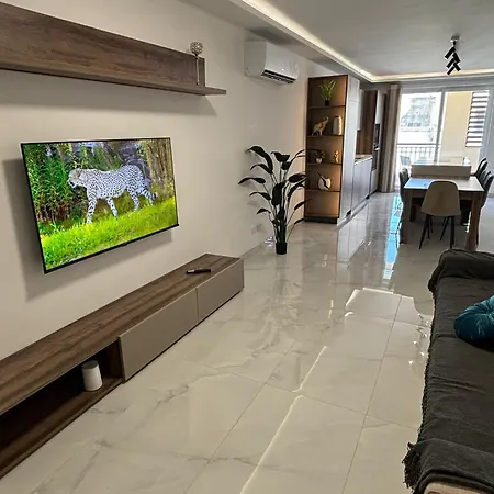 アパート Luxury 3br In Steps From Balluta Bay スリーマ