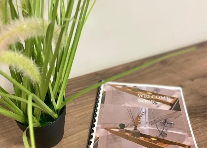 Luxury 3br In Steps From Balluta Bay アパート スリーマ