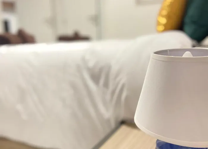 Luxury 3br In Steps From Balluta Bay アパート *