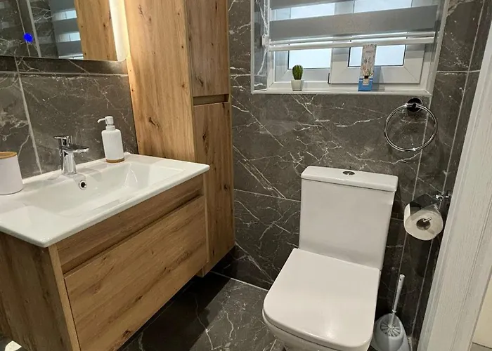 Luxury 3br In Steps From Balluta Bay スリーマ