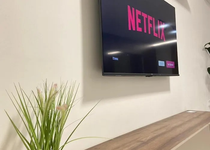 Luxury 3br In Steps From Balluta Bay Sliema