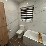 Luxury 3br In Steps From Balluta Bay Apartment *